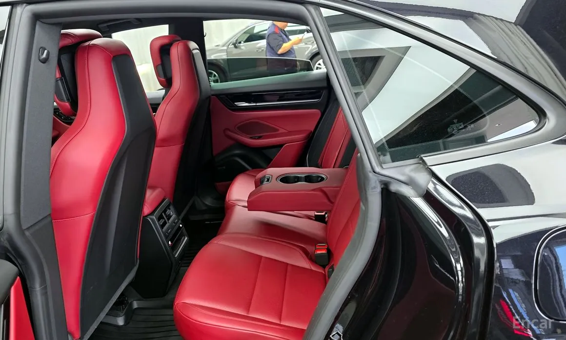 Porsche Macan 2024 Base 4
