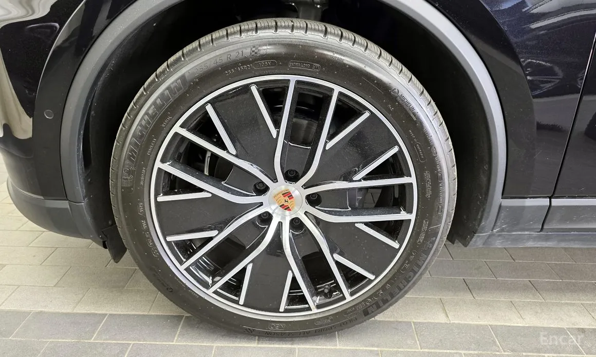 2024 Porsche Macan