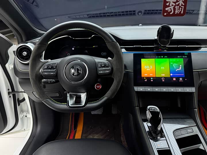 MG Motor 6 2023 2023款 1.5T XLINE 猎鲨版