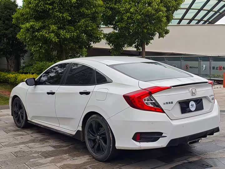Honda Civic 2019 2019款 220TURBO CVT燃动版 国VI