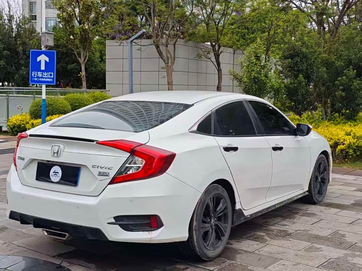 Honda Civic 2019 2019款 220TURBO CVT燃动版 国VI