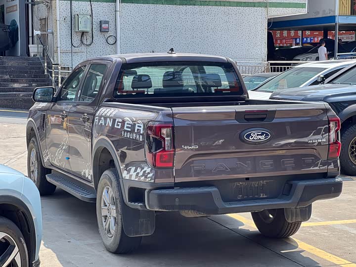 Ford Ranger 2023 2023款 山林四驱自动版 柴油