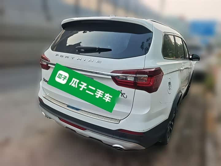 Dongfeng Forthing T5L 2020 2020款 改款 1.5T 自动豪华型 7座