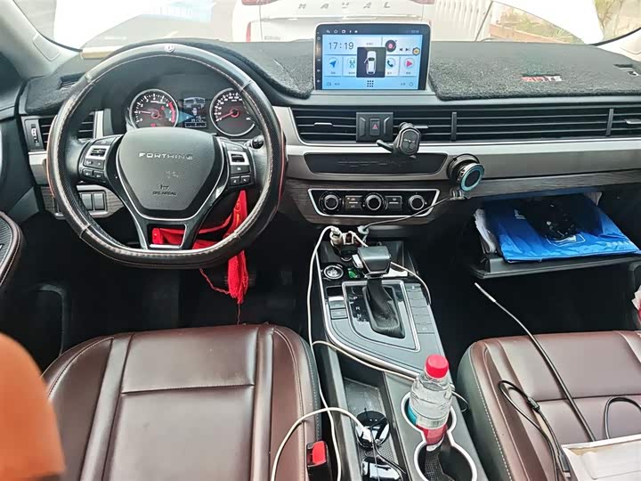 Dongfeng Forthing T5L 2020 2020款 改款 1.5T 自动豪华型 7座