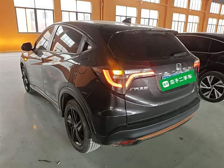 Фото 5 - Honda Vezel
