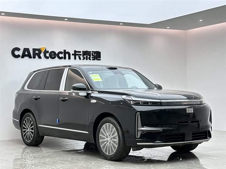 Geely Galaxy M9 2025 2025款 230km 两驱探索版