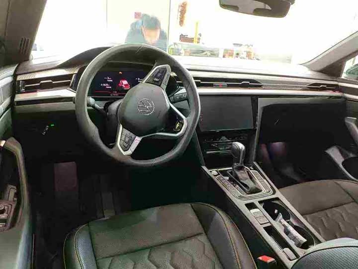 Volkswagen CC 2026 2026款 3000万辆甄选款 380TSI 夺目