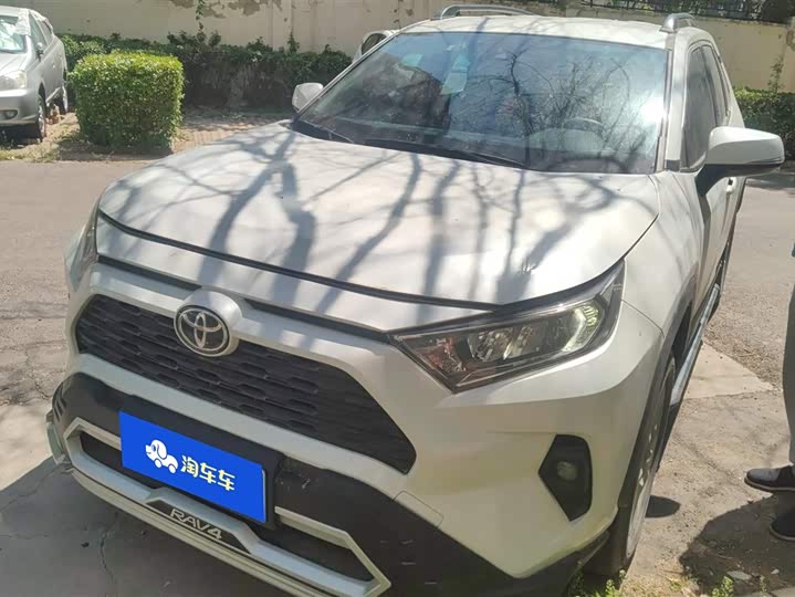 Toyota RAV4 2024 2024款 2.0L CVT两驱都市版