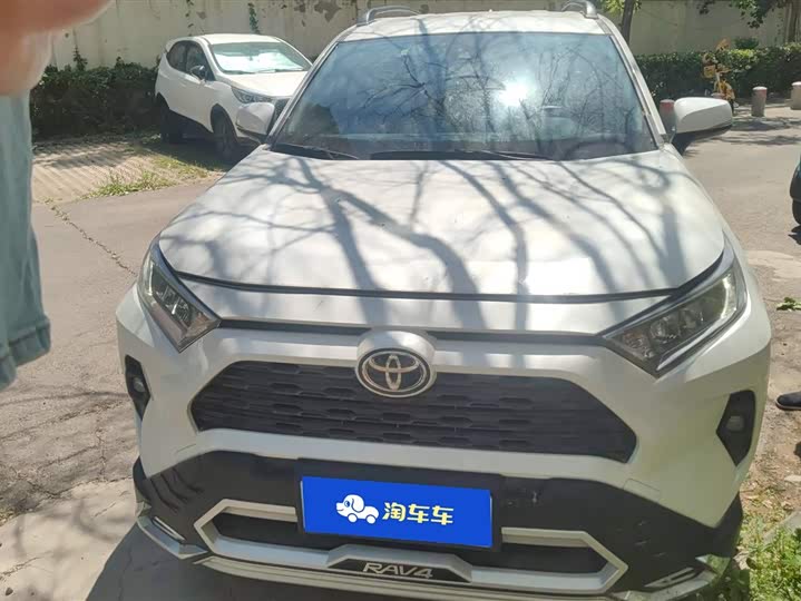 Toyota RAV4 2024 2024款 2.0L CVT两驱都市版