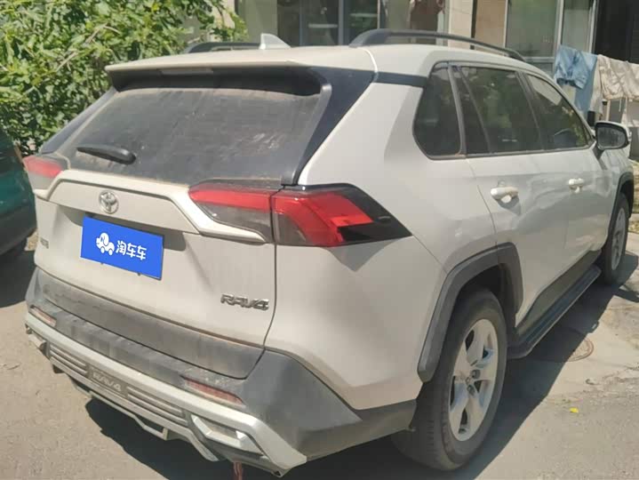 Toyota RAV4 2024 2024款 2.0L CVT两驱都市版