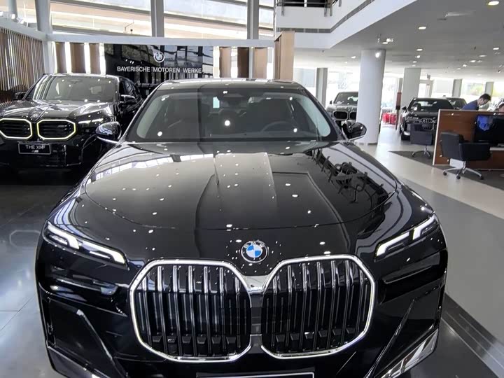BMW 7 Series 2026 2026款 735Li M运动套装