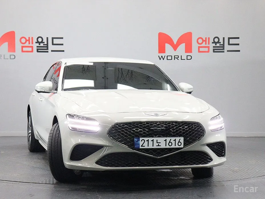2022 Genesis G70