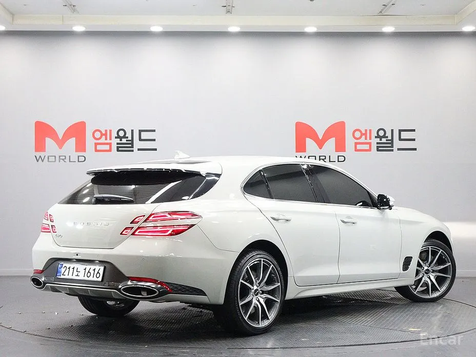 2022 Genesis G70