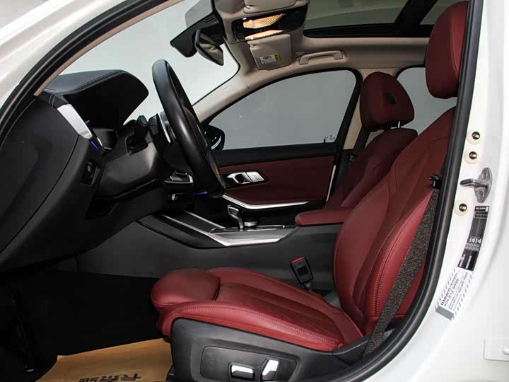 Фото 8 - BMW 3 Series