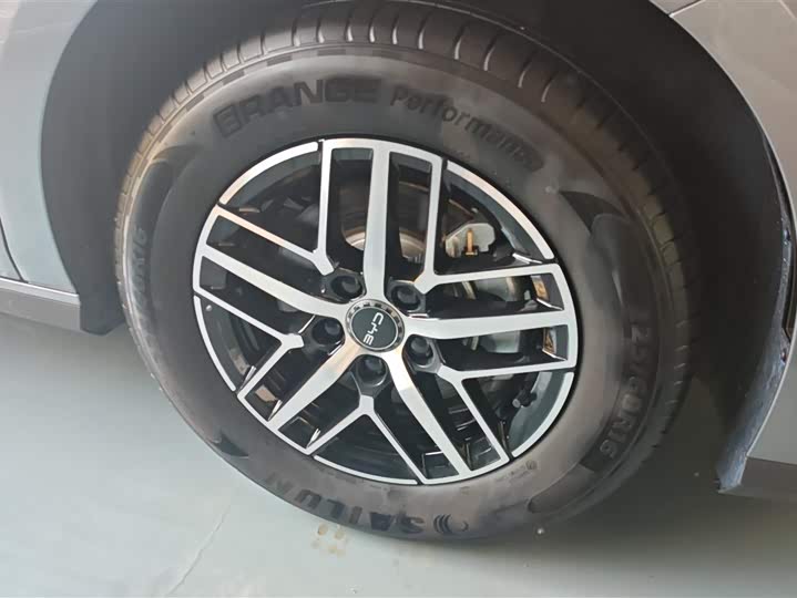 BYD Seal 05 DM-i Hybrid 2025 2025款 DM-i 智驾版 120KM旗舰型
