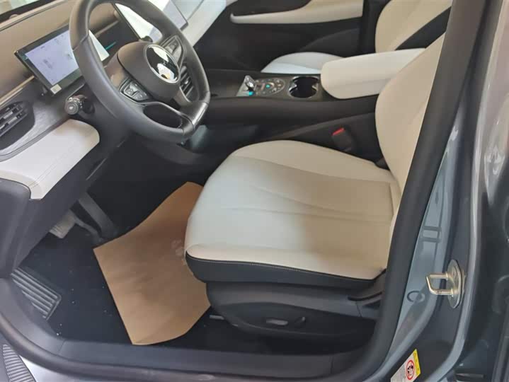 BYD Seal 05 DM-i Hybrid 2025 2025款 DM-i 智驾版 120KM旗舰型