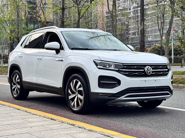 Volkswagen Tayron 2022 2022款 280TSI 两驱豪华智联版