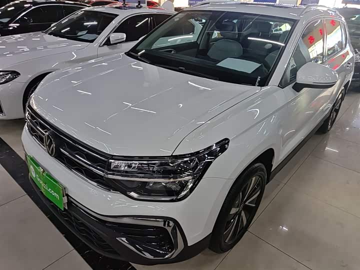 Volkswagen Tharu 2025 2025款 300TSI 两驱皓月版