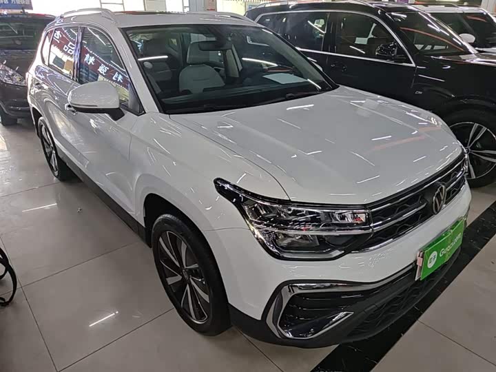 Volkswagen Tharu 2025 2025款 300TSI 两驱皓月版