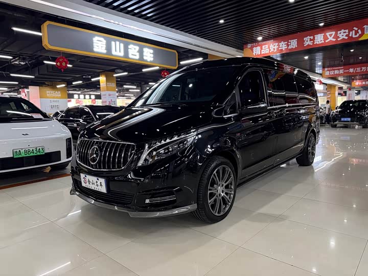 Mercedes-Benz V-Class 2022 2022款 V 260 L 长轴距尊贵版