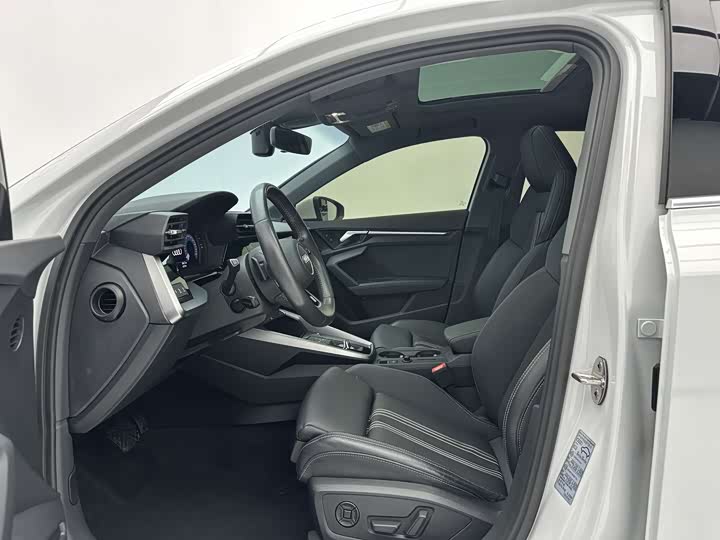 Zdjęcie 5 - Audi A3