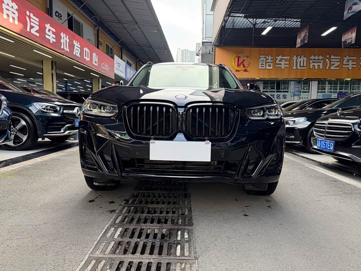 Фото 2 - BMW X3