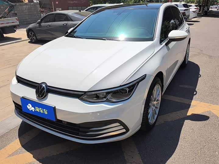 Фото 1 - Volkswagen Golf