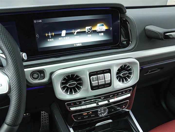 Фото 9 - Mercedes-Benz G-Class AMG