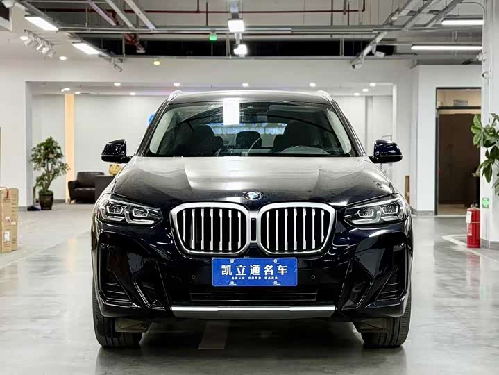 Фото 2 - BMW X3