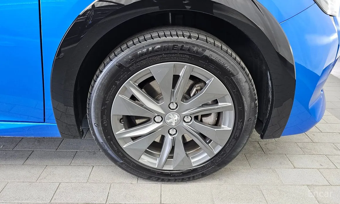 Peugeot 208 2020 Allure
