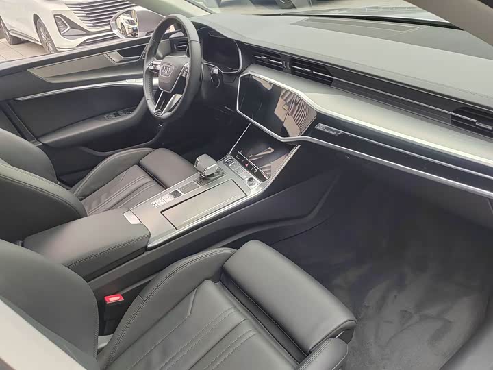 Audi A7 2024 2024款 45 TFSI 臻选型