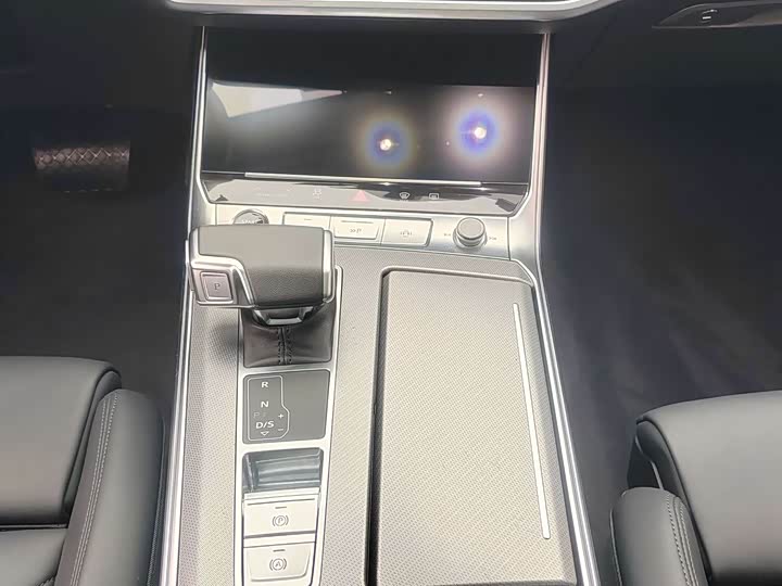 Audi A7 2024 2024款 45 TFSI 臻选型