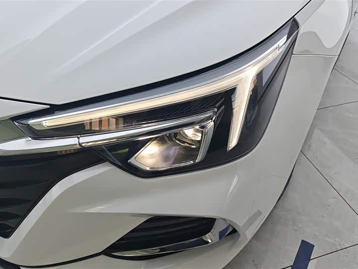 Roewe i6 Max EV 2023 2023款 EV 420天幕特别版