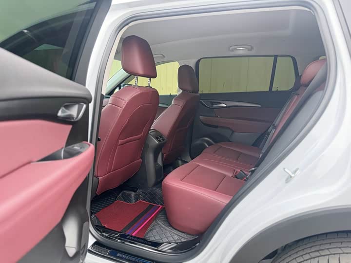 Buick Envision Plus 2026 2026款 昂科威Plus 28T 两驱白金版