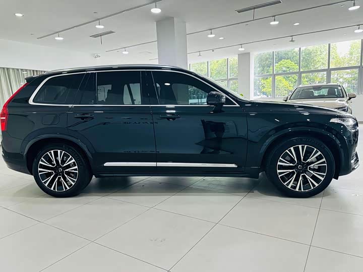 Zdjęcie 7 - Volvo XC90 Hybrid