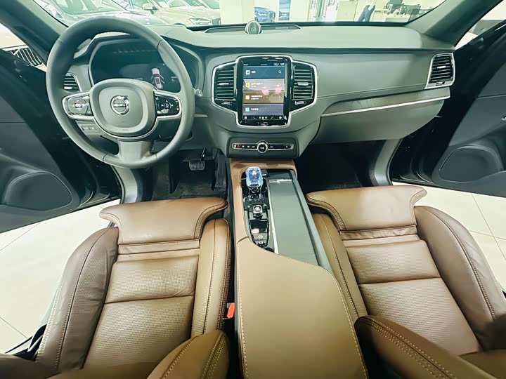 Zdjęcie 9 - Volvo XC90 Hybrid