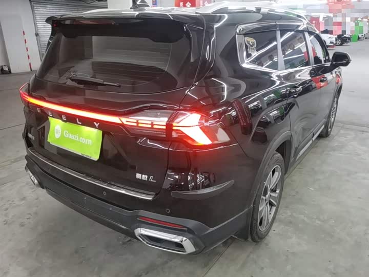 Фото 7 - Geely Okavango L