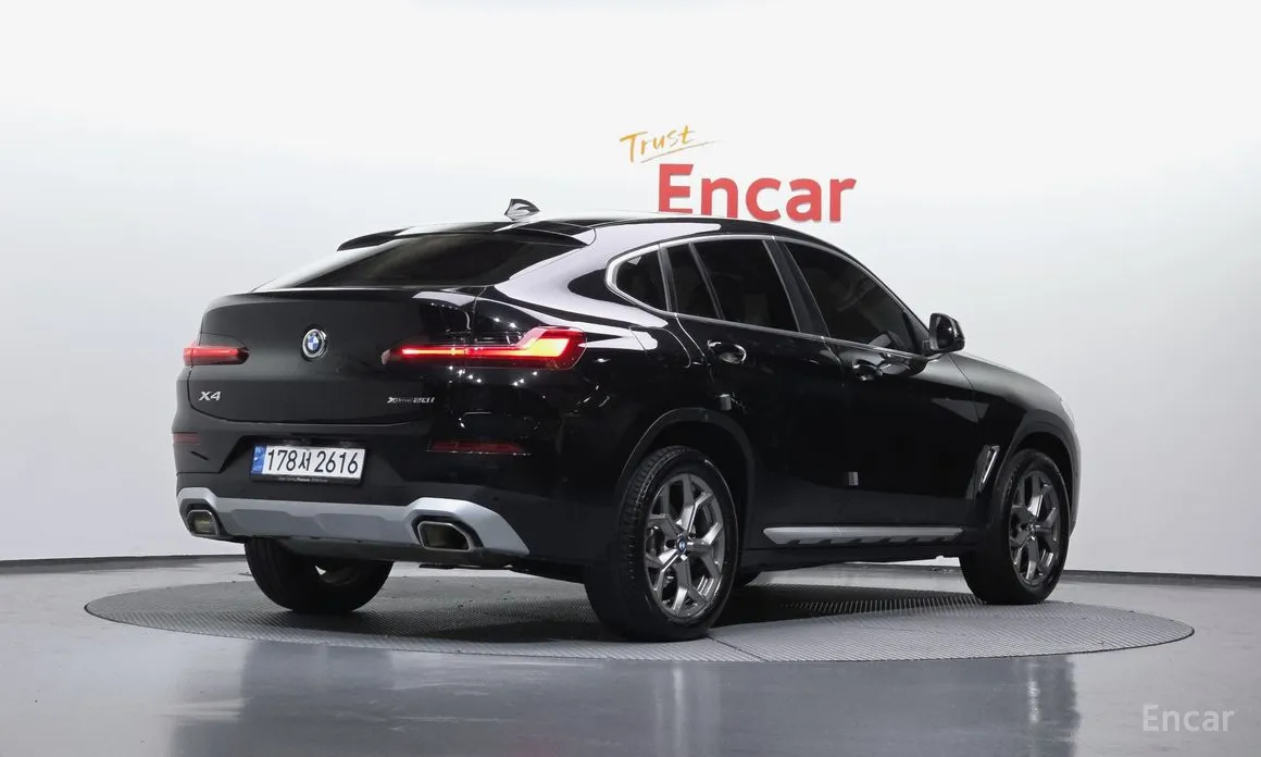 Фото 2 - BMW X4