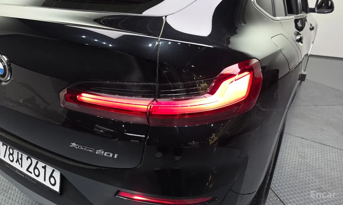 Фото 23 - BMW X4