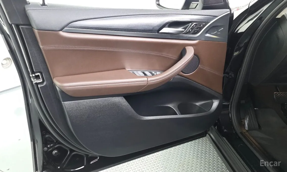 Фото 24 - BMW X4