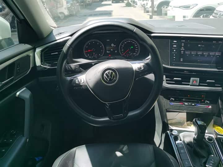 Volkswagen Tayron 2021 2021款 330TSI 两驱3周年限量版