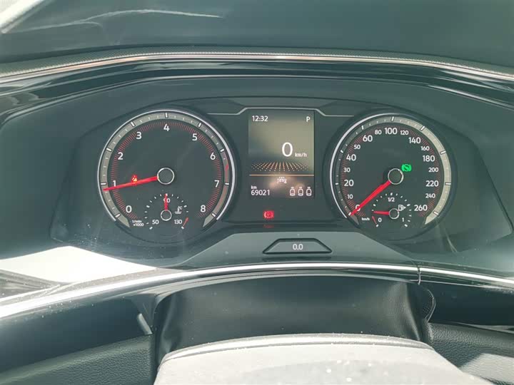 Volkswagen Tayron 2021 2021款 330TSI 两驱3周年限量版