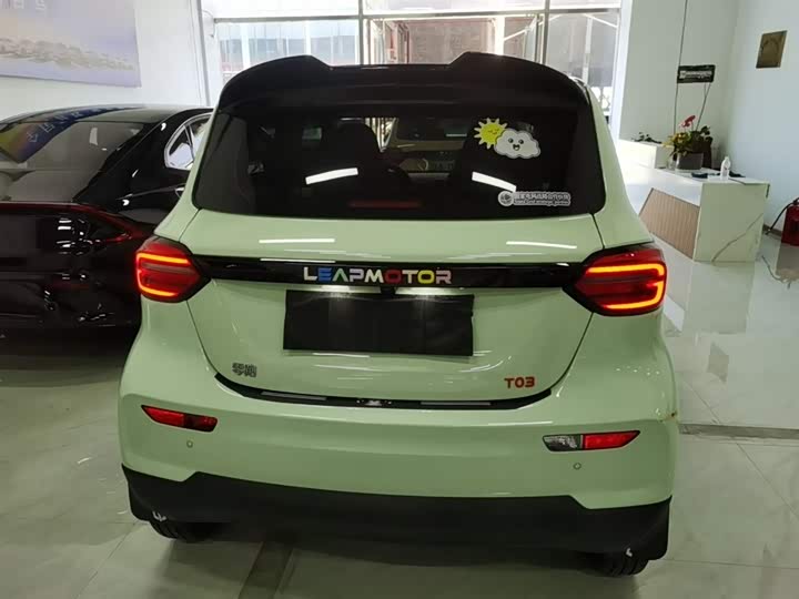 Leapmotor T03 2025 2025款 403舒享版