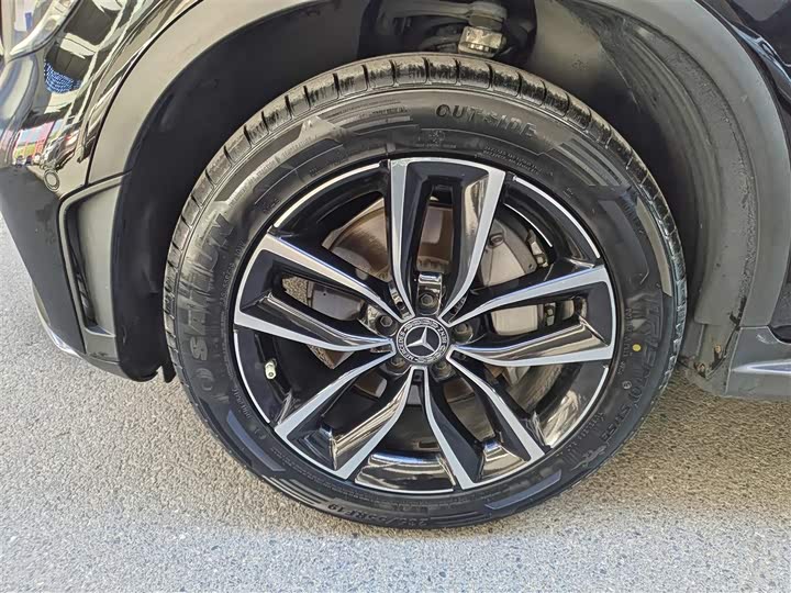 Фото 5 - Mercedes-Benz GLC-Class