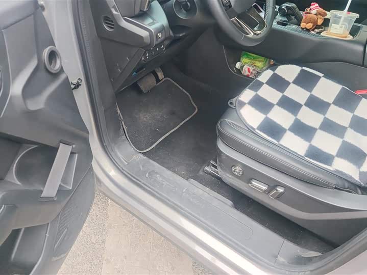 Haval H-Dog Hybrid 2023 2023款 DHT-PHEV 105km 潮电版Plus
