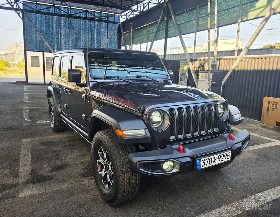 Фото 3 - Jeep Wrangler