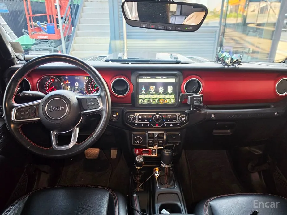 Фото 5 - Jeep Wrangler