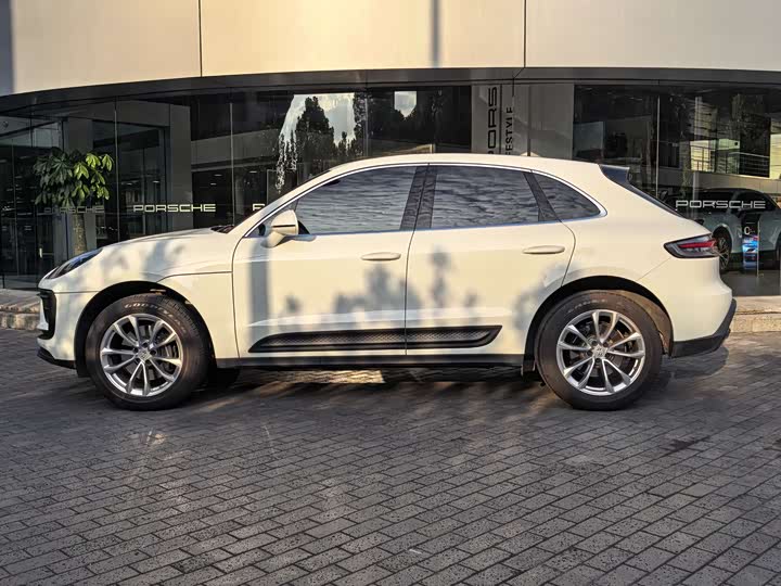 Фото 3 - Porsche Macan
