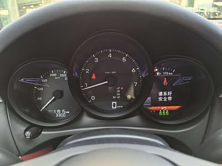 Фото 6 - Porsche Macan