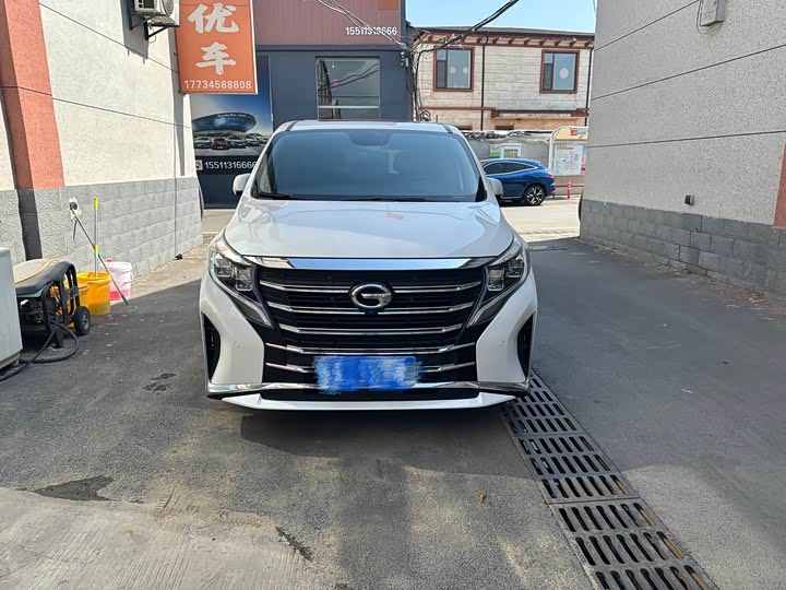 GAC Trumpchi M8 2021 2021款 领秀系列 390T 至尊版